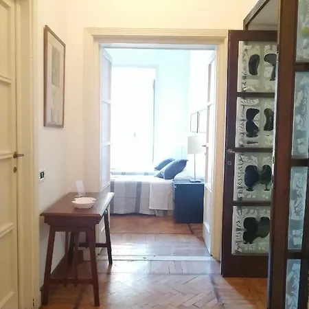 A In & Suites Guest house *