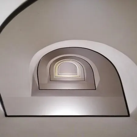 A In & Suites Pensión Génova